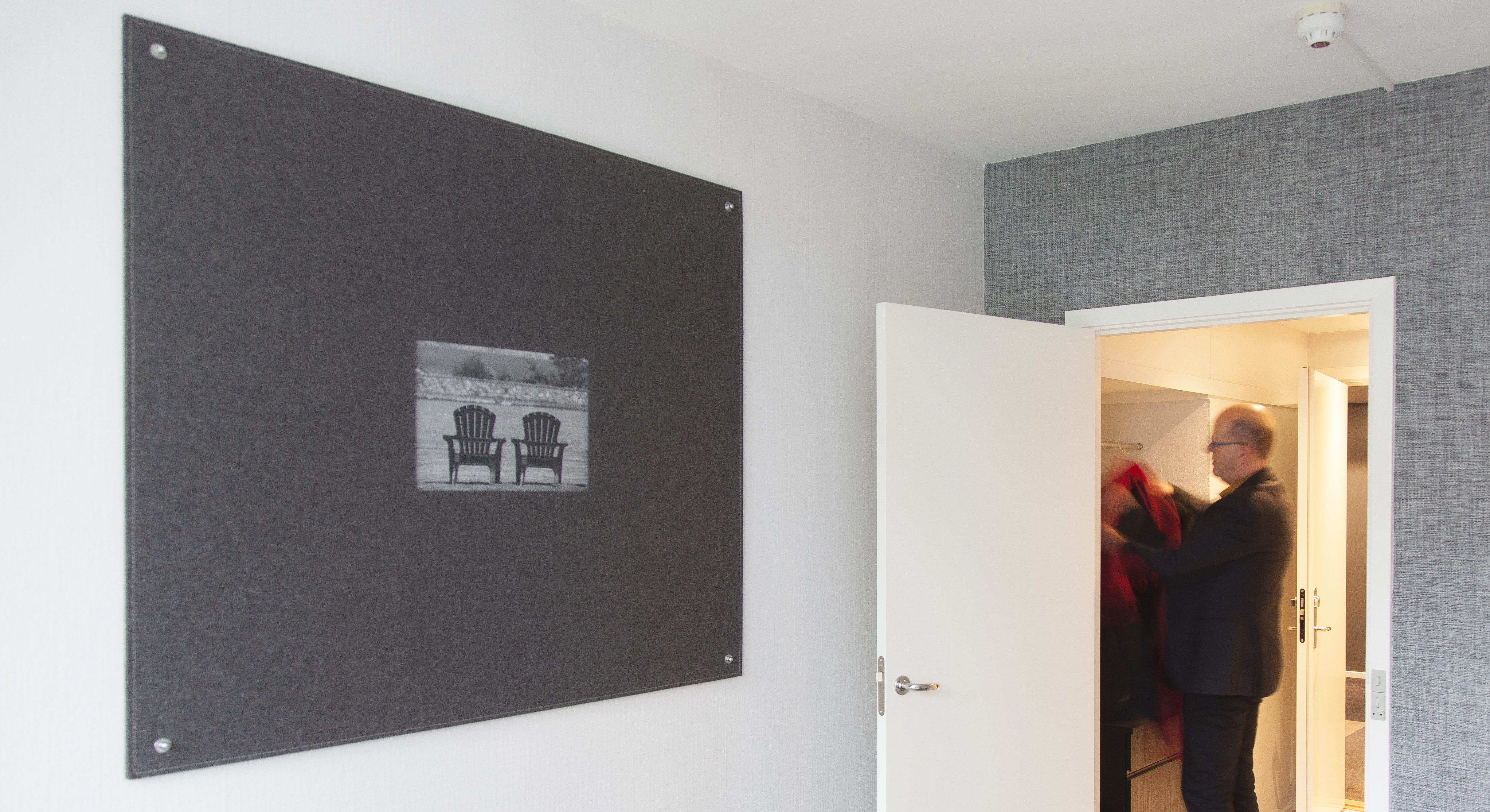 Pindot opslagstavle med filt på Rungstedgård (1)